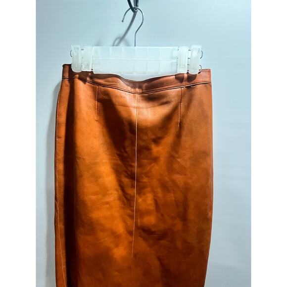Moschino Cheap and Chic Vintage Knee-Length Orange Leather Pencil Skirt Sz 8 - Picture 12 of 16